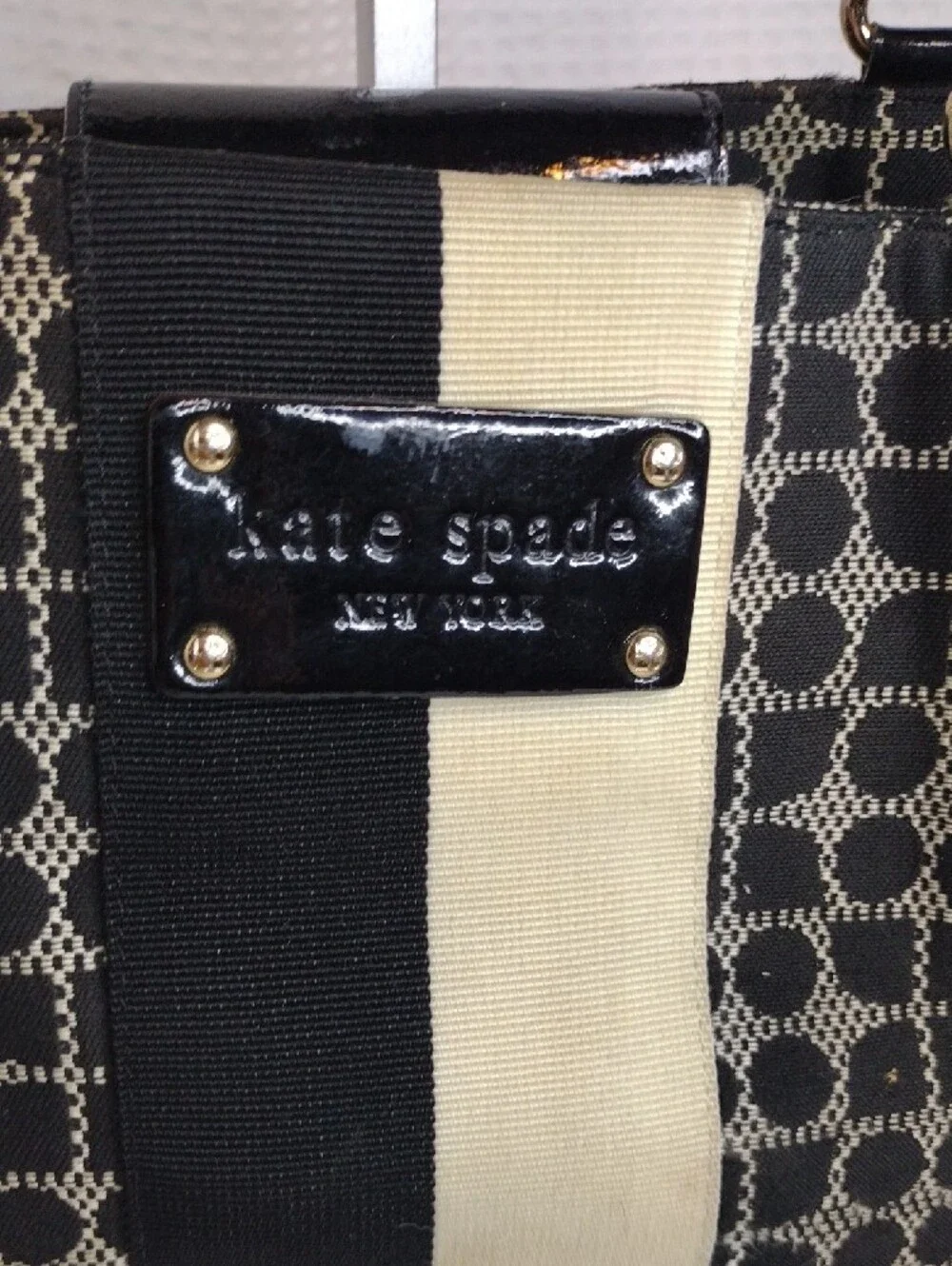 kate spade Black and Cream Patterned Shoulder Bag